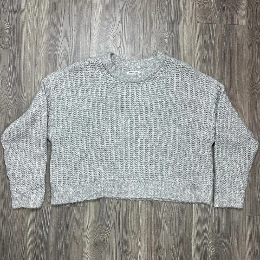 American Eagle Light‎ Gray Boxy Knit Sweater